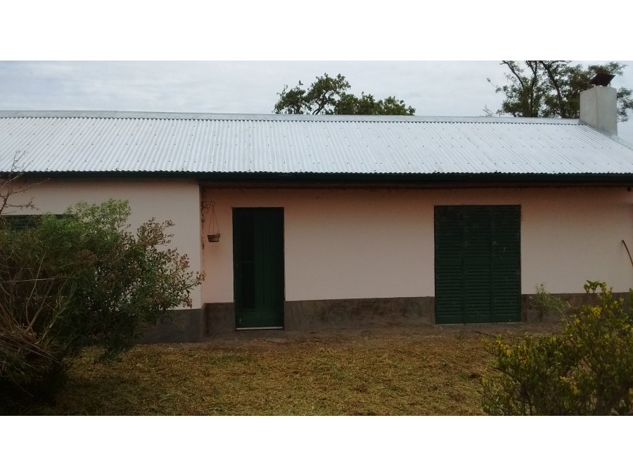 Venta casa +campo 1 ha Victoria E.R