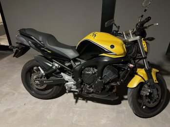 VENDO YAMAHA FZ 6 UNICO DUEÑO!!!!!