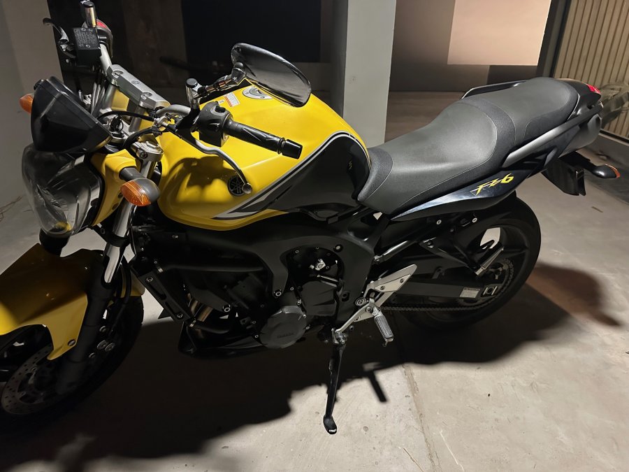 VENDO YAMAHA FZ 6 UNICO DUEÑO!!!!!