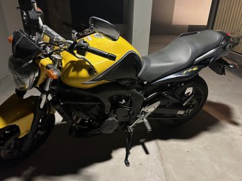 VENDO YAMAHA FZ 6 UNICO DUEÑO!!!!!
