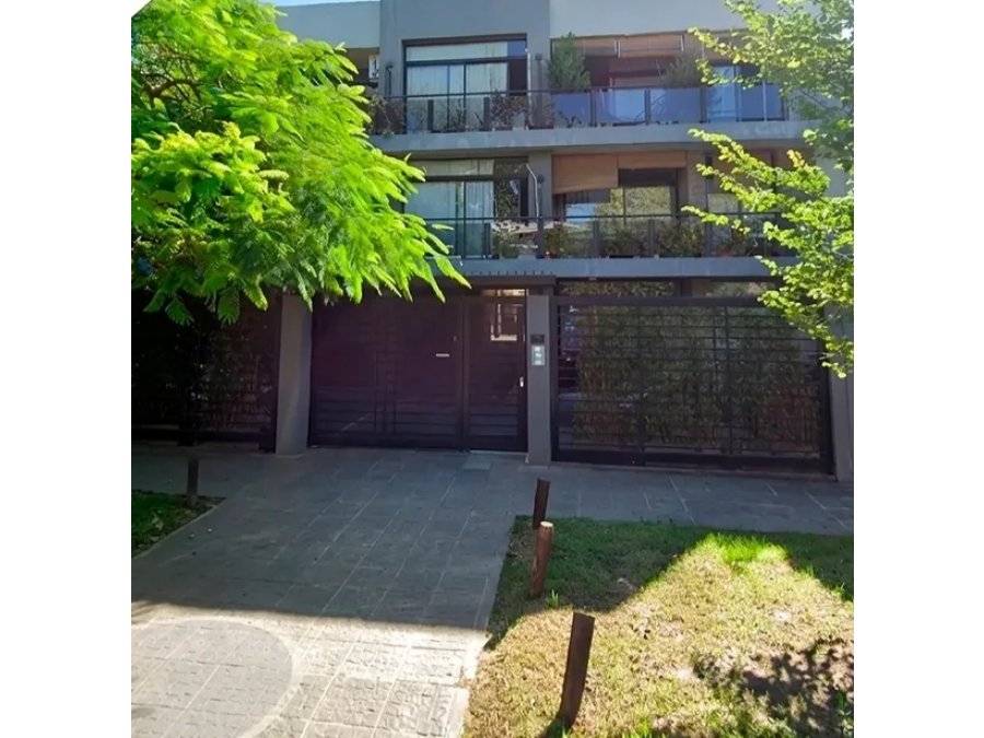 Vendo hermoso monoambiente calle De la Torre y Vera .