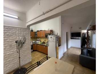 VENTA - APTA CREDITO - CASA DE 2 DORMITORIOS CON COCHERA