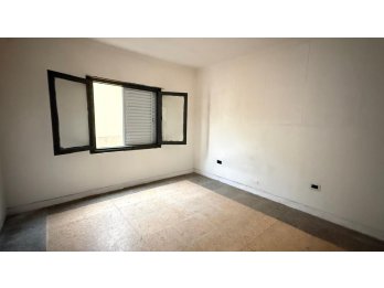 Lopez y Planes - 4 departamentos de 1 dormitorio, c/u 20.000