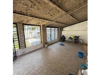 CASA + POTENCIAL DE DESARROLLO | DOBLE ACCESO | PARANÁ