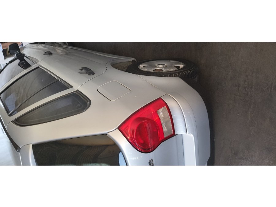 Volkswagen Gol Power 1.6 2009 con 97.000 km  vendo ya!!!