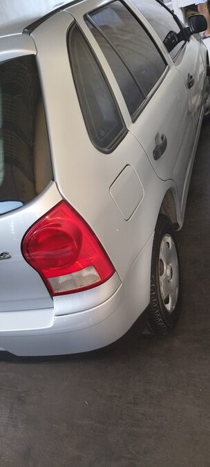 Volkswagen Gol Power 1.6 2009 con 97.000 km  vendo ya!!!