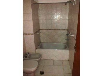 Alquila Dpto calle Andres Pazos