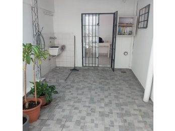 Alquila Calle P. Grella