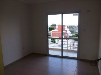 Alquila Hermoso Dpto calle Alem