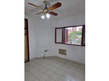 DEPARTAMENTO ANDRES PAZOS FRENTE PLAZA ALBERDI