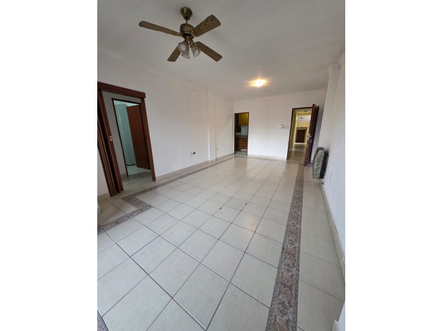 DEPARTAMENTO ANDRES PAZOS FRENTE PLAZA ALBERDI