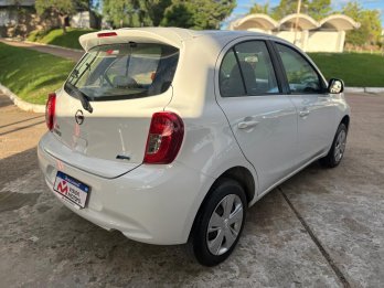 NISSAN March Sense Pure Drive. Recibo vehiculos