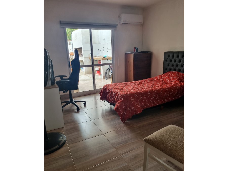 Vendo casa en zona Thompson