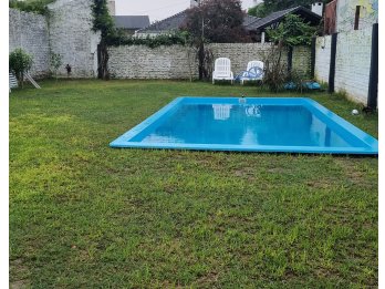 Vendo casa en zona Thompson