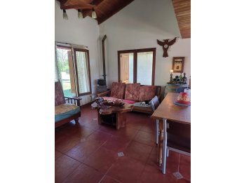 Se vende casa Estilo Patagónica en Oro Verde