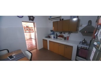 PROPIEDAD EN VENTA, EN IMPORTANTE ESQUINA DE ORO VERDE !