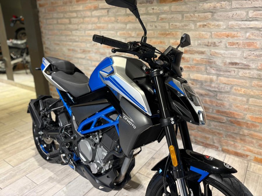 CFMOTO 300 NK. Recibo vehiculos menor y mayor valor