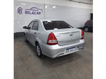 TOYOTA ETIOS X 1.5 MT – 2021 – 81000 KMS