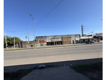 GALPON EN VENTA SOBRE AV. RAMIREZ