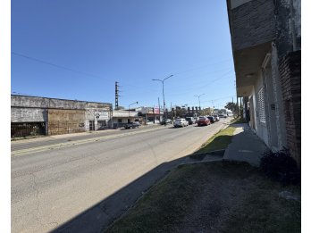 GALPON EN VENTA SOBRE AV. RAMIREZ