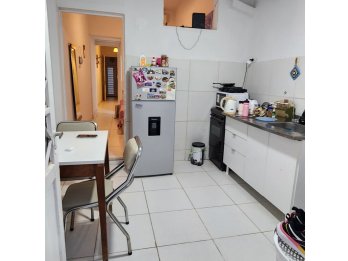 Local + Casa EN VENTA - Peron 754