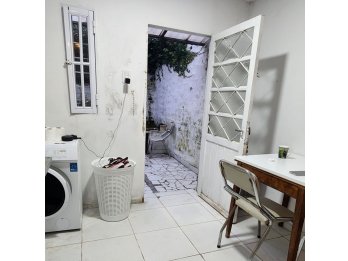 Local + Casa EN VENTA - Peron 754