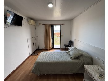 VENTA I CASA DE 3 DORMITORIOS - ORO VERDE