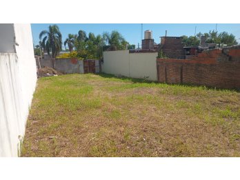 LOTE ZONA VEA... TODO LOS SERVICIOS!