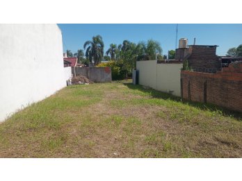 LOTE ZONA VEA... TODO LOS SERVICIOS!