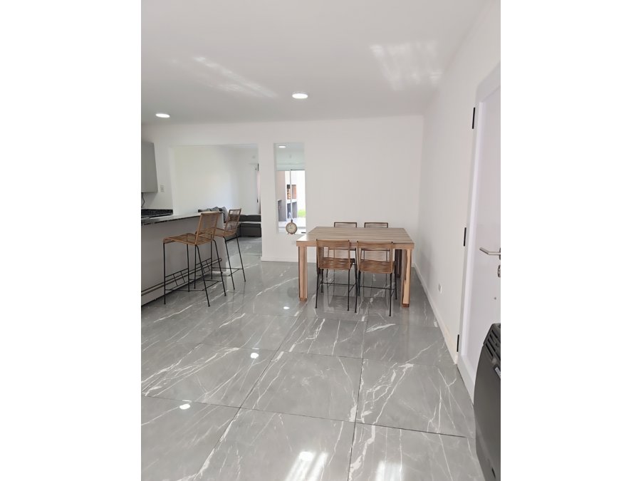 HERMOSA PROPIEDAD EN VENTA ZONA SUR