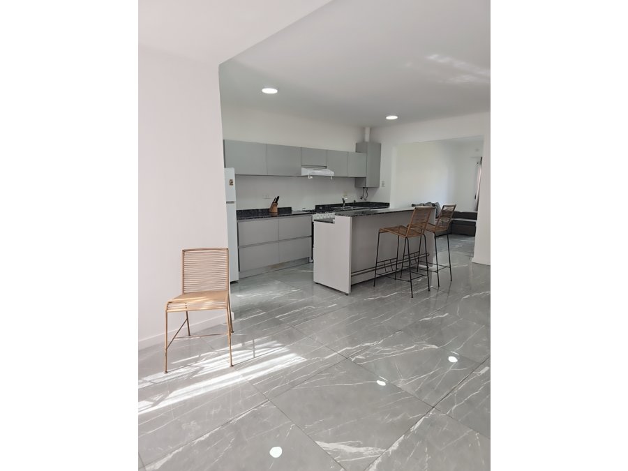 HERMOSA PROPIEDAD EN VENTA ZONA SUR