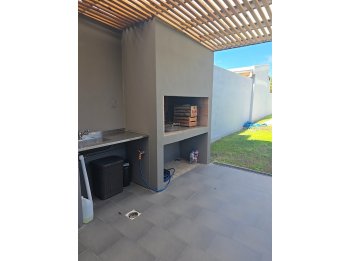 HERMOSA PROPIEDAD EN VENTA ZONA SUR