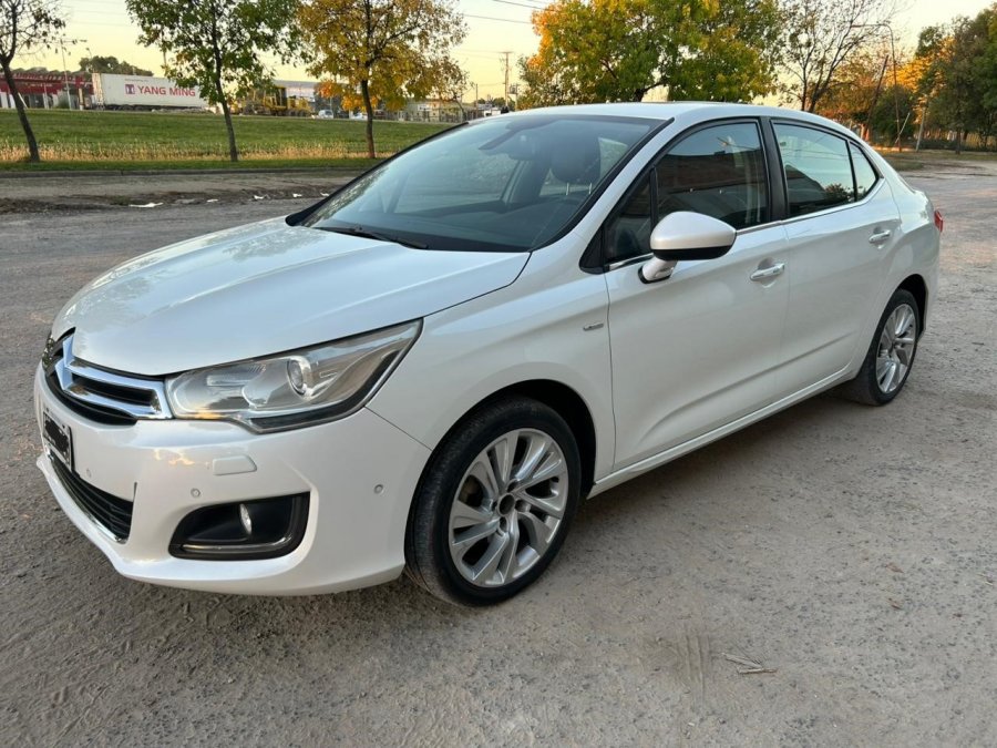VENDO CITROEN C4 LOUNGE 2014 (Particular)