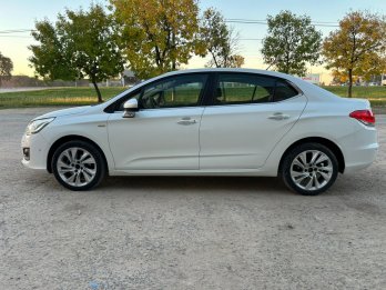 VENDO CITROEN C4 LOUNGE 2014 (Particular)