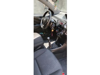 TOYOTA ETIOS XS 2015 NAFTA/GNC