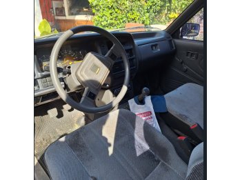 Mazda B2500 Diesel Doble Cabina - AC - Año:1998