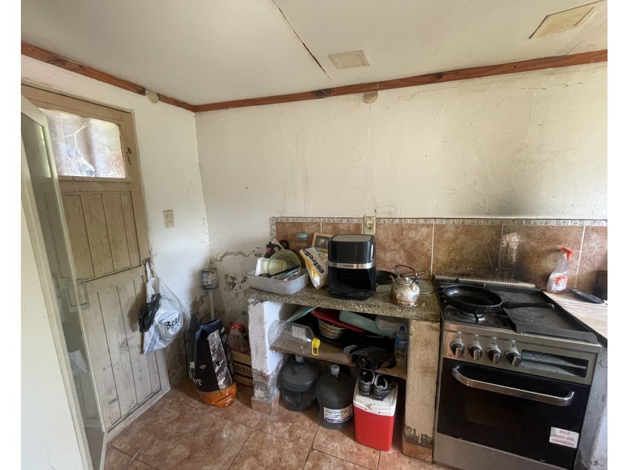 SE VENDE CASA A MODERNIZAR SAN BENITO