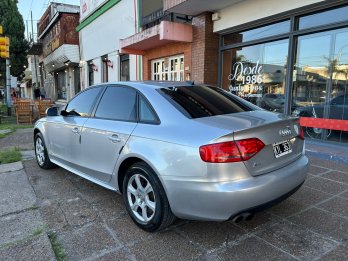 AUDI A4 1.8 AUT  2012  160.000KM....TEL 0343 156987966