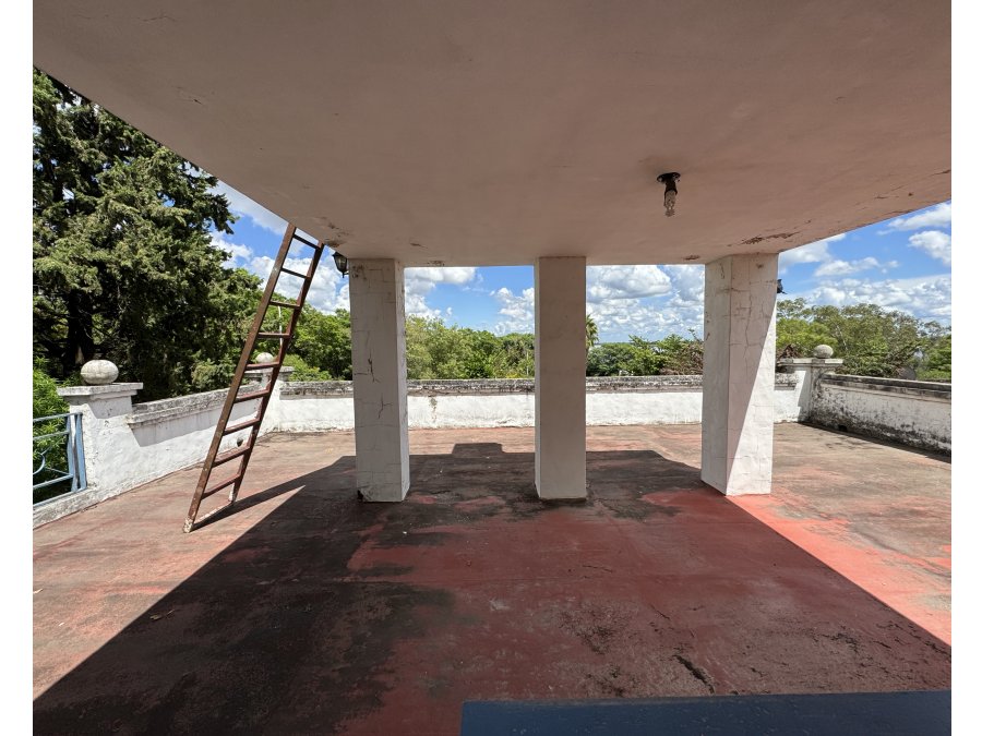 Casa con vista al río y pileta | A refaccionar villa Urquiza