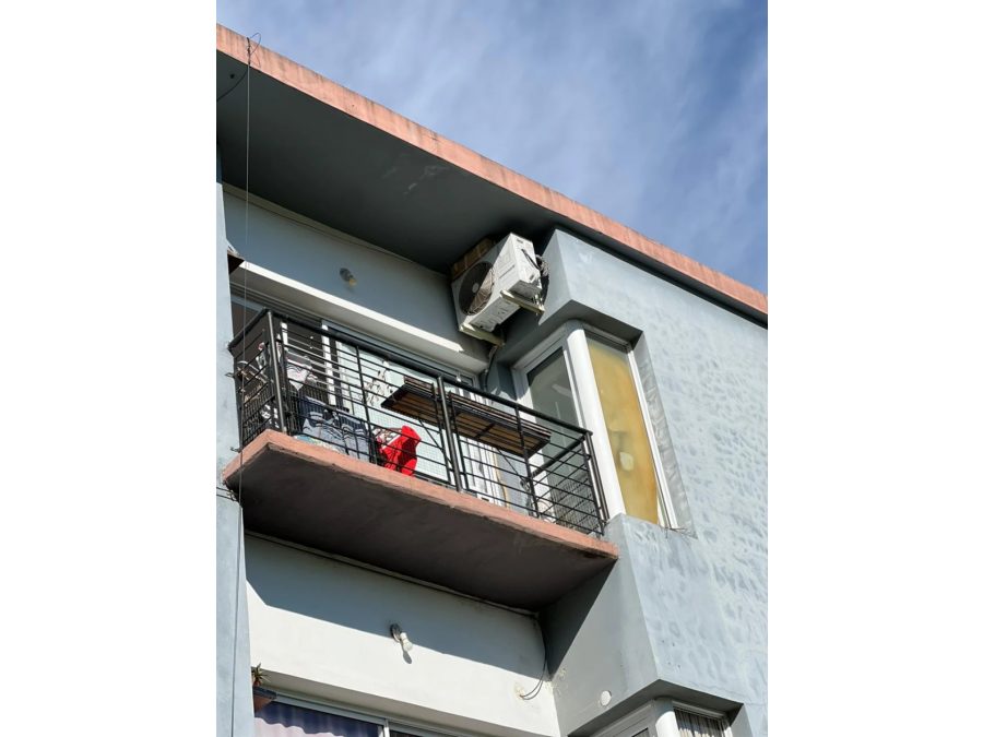 EN VENTA - DEPARTAMENTO DE 1 DORMITORIO LAS CATALPAS 139