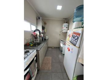 EN VENTA - DEPARTAMENTO DE 1 DORMITORIO LAS CATALPAS 139