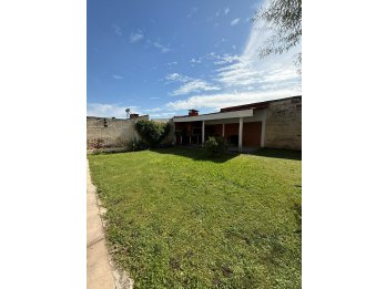 Zona Av. Almafuerte y López Jordán - Departamento en venta