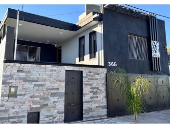 ✅VENDO CASA 3 DOR 2 BAÑOS PILETA ZONA THOMPSON U$D150.000🔥