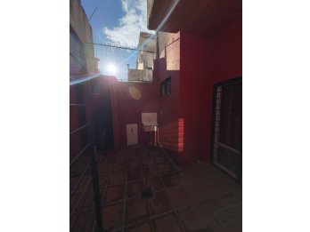 Se vende casa PH en planta baja zona Maipu e Irigoyen!