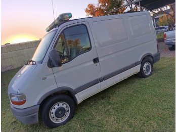 RENAULT MASTER DCI 120 CORTO "AMBULANCIA DE TRASLADO"