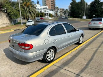 RENAULT MEGANE 1.6 FAIRWAY SL 4P AÑO 2.007