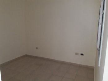 Alquilo dpto 1 dorm. en calle Colón al 100
