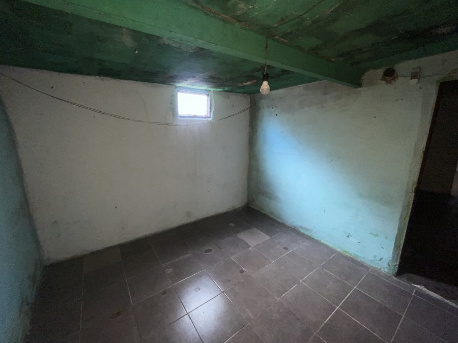 Casa en venta con gran terreno y potencial de renta