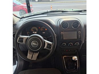 JEEP PATRIOT 2.0 SPORT AÑO 2013