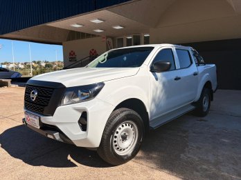 NISSAN Frontier 2.5 NP300 4x2